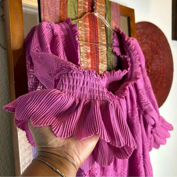 NWT Lane Bryant Orchid Purple Off the Shoulder Scalloped Edge Top size 26/28 - Picture 3 of 10